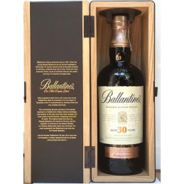 Ballantines 30 Year in Holzbox